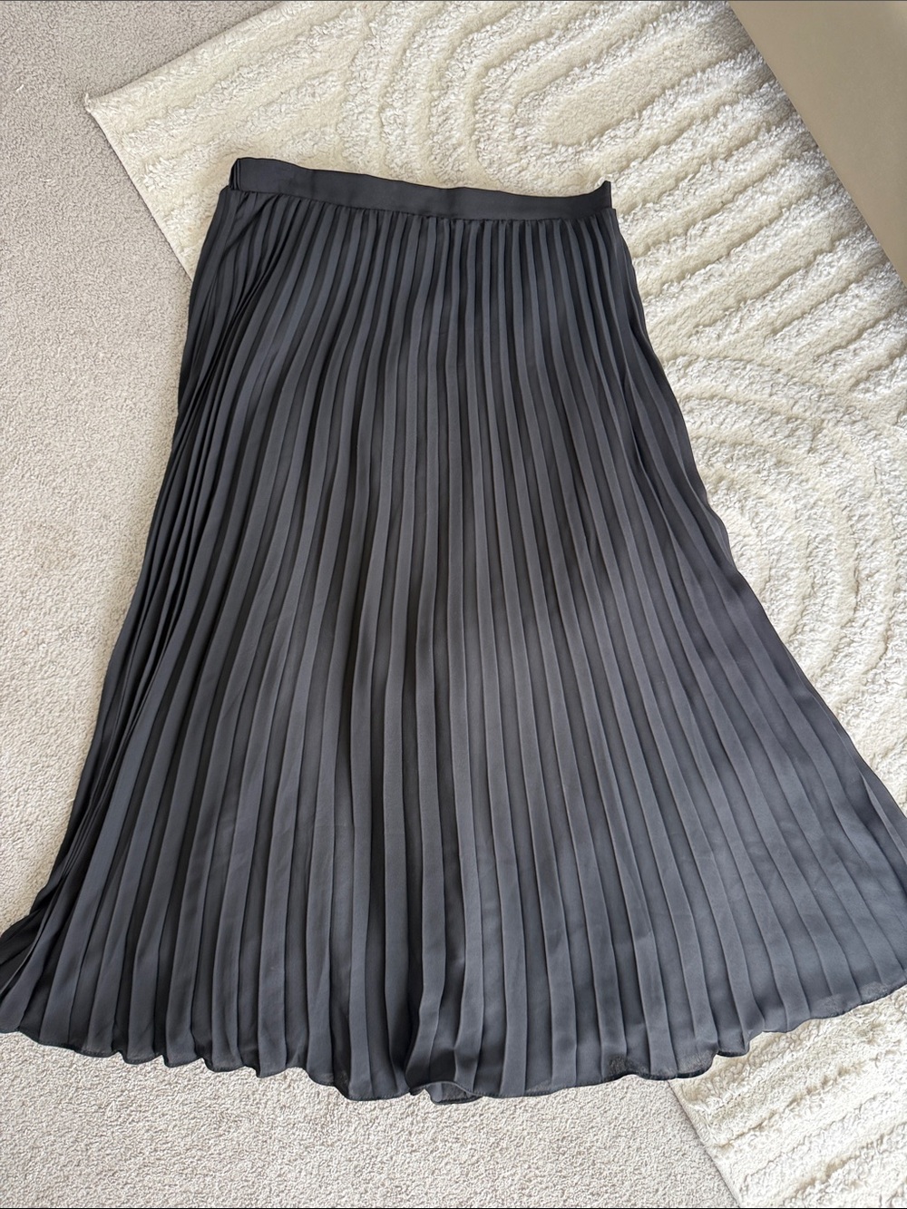 Tahari Pleated Black Midi Skirt - Classic Women's Skirt